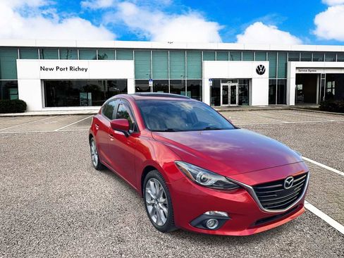 Used 2014 MAZDA MAZDA3 s Grand Touring image 2