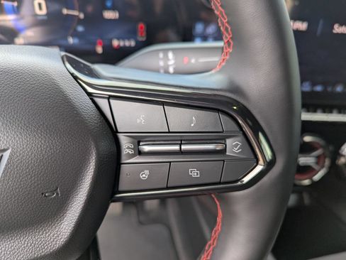 Used 2025 Chevrolet Blazer EV RS AWD/4WD image 21