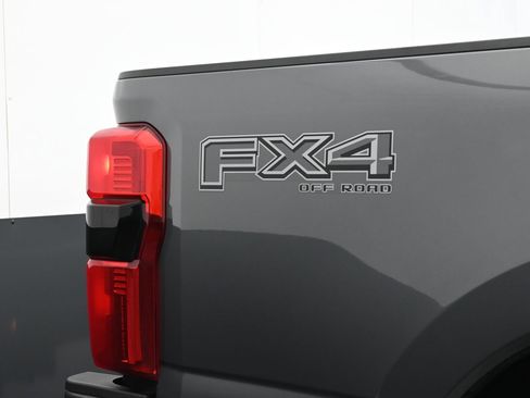 Used 2023 Ford F250 Lariat w/ Lariat Ultimate Package AWD/4WD image 49