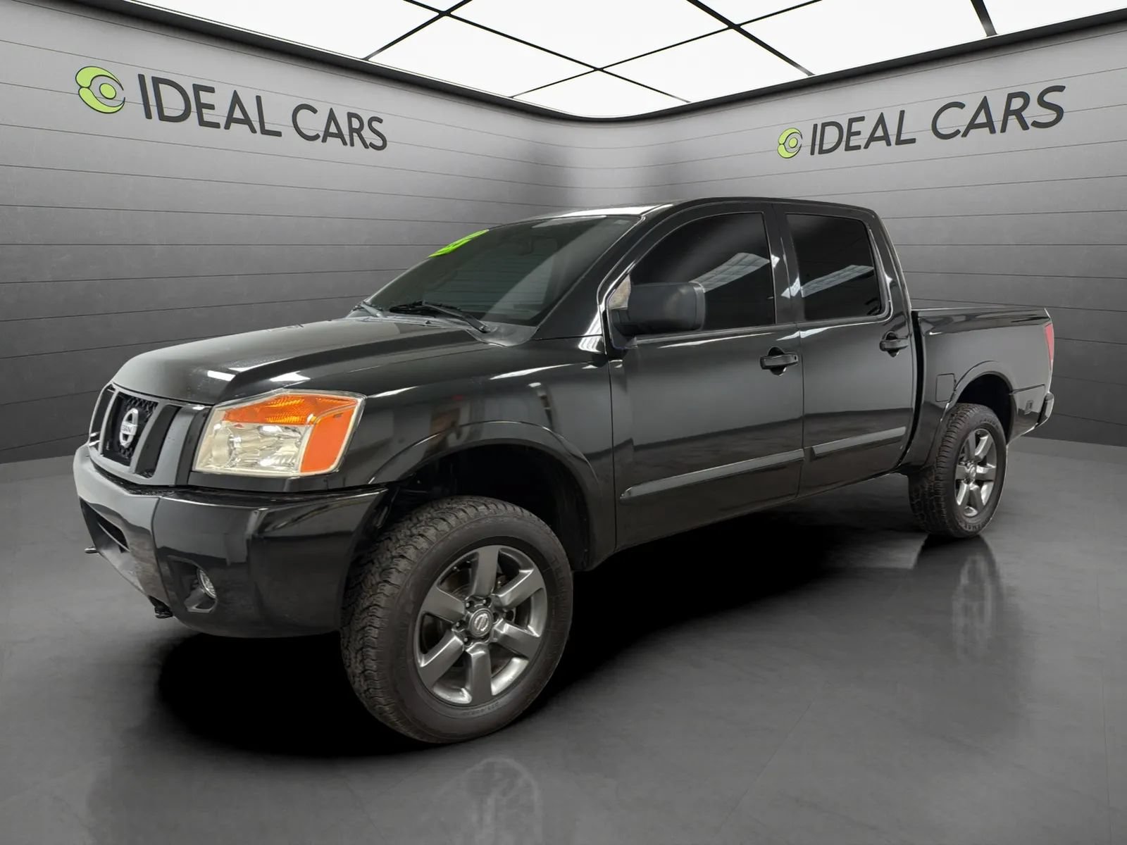 Used 2012 Nissan Titan SV w/ Sport Appearance Pkg AWD/4WD image 1