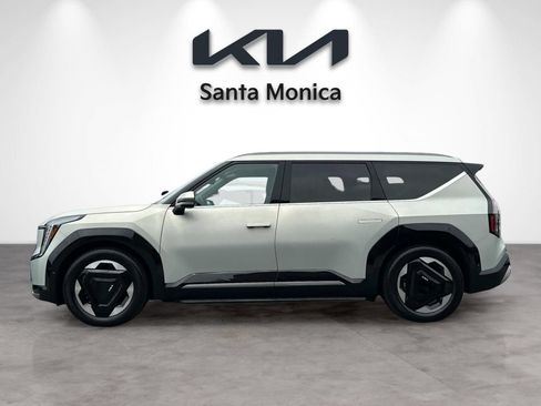 Certified 2024 Kia EV9 Land AWD/4WD image 3