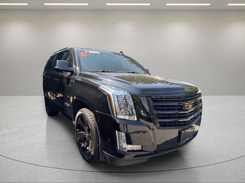 Used 2019 Cadillac Escalade Platinum AWD/4WD image 20