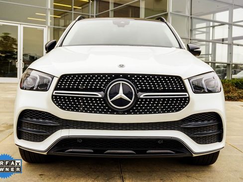 Used 2022 Mercedes-Benz GLE 580 4MATIC w/ Night Package image 7