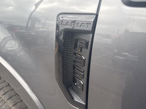 Used 2022 Ford F350 Lariat w/ Tremor Off-Road Package AWD/4WD image 10