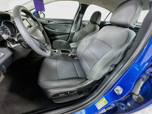 Used 2017 Chevrolet Cruze LT w/ Convenience Package FWD image 25