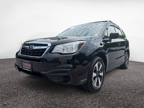 Used 2018 Subaru Forester 2.5i w/ Alloy Wheel Package AWD/4WD image 3