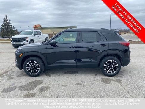 New 2026 Chevrolet TrailBlazer LT image 2