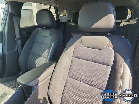 Used 2025 Chevrolet Trax LT w/ Driver Confidence Package image 21