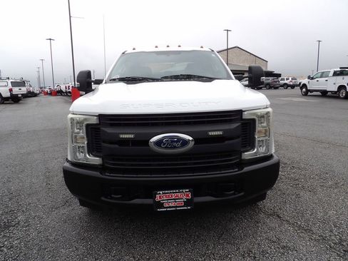 Used 2018 Ford F350 XL w/ Power Equipment Group RWD image 12