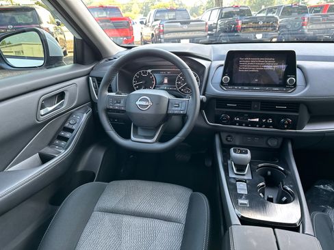 New 2026 Nissan Rogue SV image 23