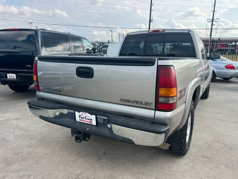 Used 2000 Chevrolet Silverado 1500 LS image 55