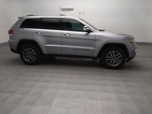 Used 2021 Jeep Grand Cherokee Limited AWD/4WD image 11