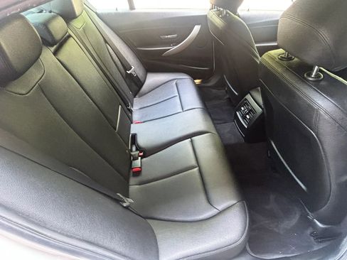Used 2015 BMW 320i xDrive Sedan AWD/4WD image 21