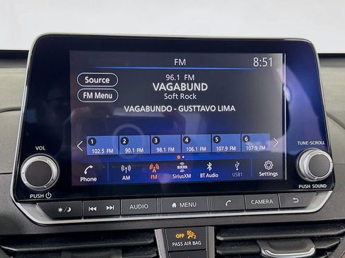 Used 2023 Nissan Altima 2.5 SV FWD image 32