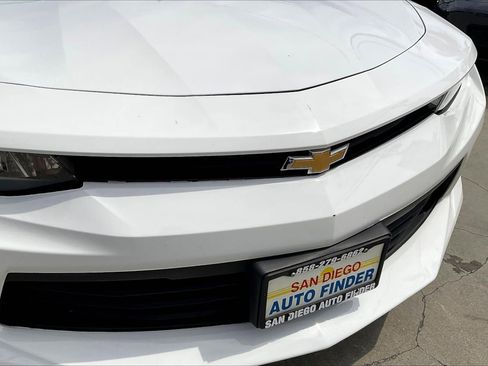 Used 2018 Chevrolet Camaro LT image 23