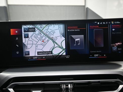 Used 2022 BMW i4 eDrive40 w/ Premium Package image 13