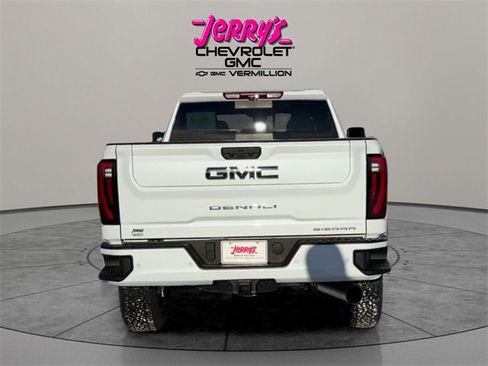 New 2026 GMC Sierra 2500 Denali Ultimate image 4