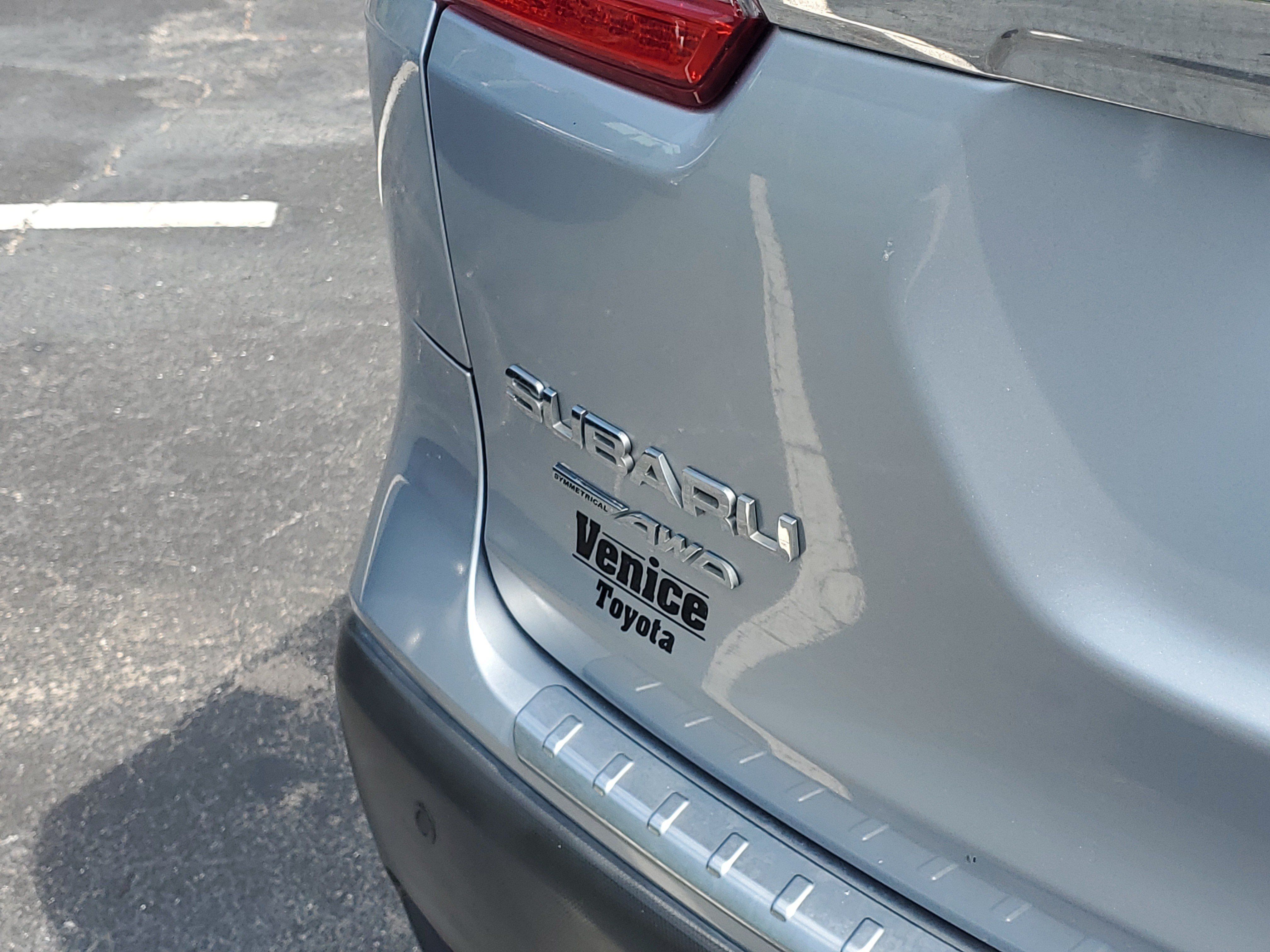 Used 2022 Subaru Ascent Touring AWD/4WD image 12