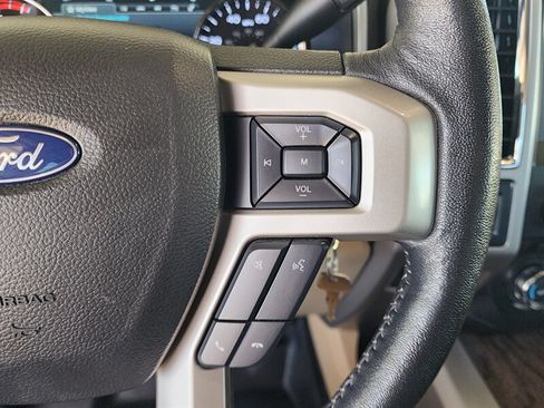 Used 2018 Ford F250 Lariat w/ Lariat Value Package AWD/4WD image 45