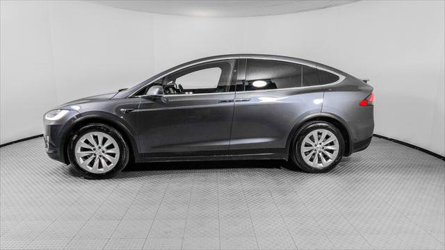 Used 2020 Tesla Model X Long Range AWD/4WD image 3