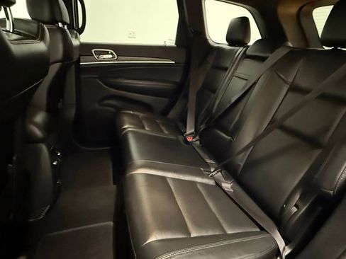 Used 2019 Jeep Grand Cherokee Limited image 20