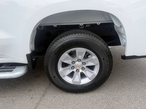 Used 2025 Chevrolet Silverado 1500 W/T RWD image 23