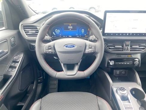 Used 2024 Ford Escape ST-Line Select w/ Tech Pack #2 AWD/4WD image 16