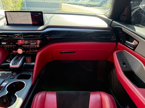 Used 2023 Acura MDX A-Spec image 10