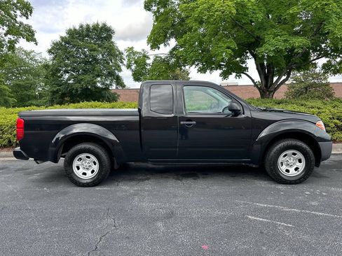 Used 2017 Nissan Frontier S RWD image 5