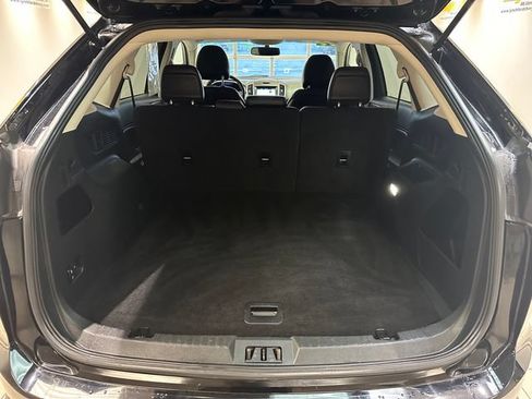 Used 2017 Ford Edge SEL w/ Equipment Group 201A AWD/4WD image 16