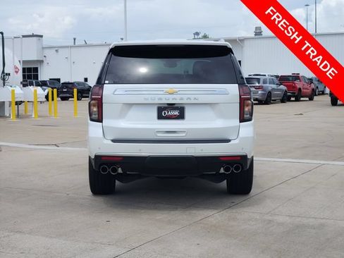 Used 2024 Chevrolet Suburban High Country AWD/4WD image 6