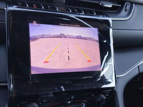 New 2025 Jeep Grand Cherokee L Laredo w/ Luxury Tech Group I RWD image 36