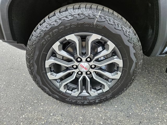 New 2026 GMC Canyon Denali AWD/4WD image 9