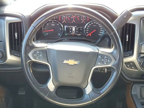 Used 2018 Chevrolet Silverado 1500 LTZ image 25