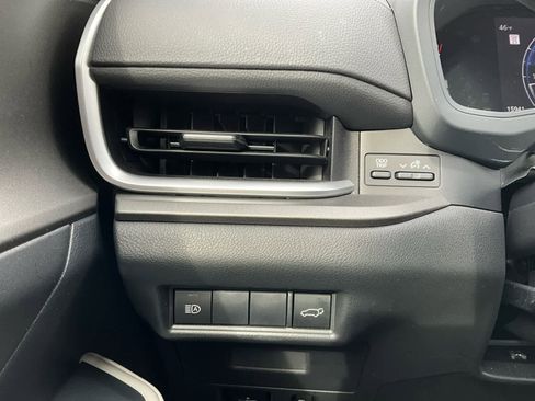 Used 2024 Toyota Grand Highlander XLE image 23