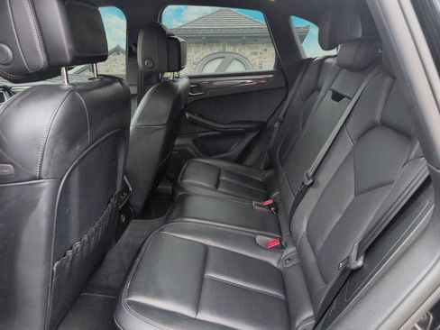 Used 2018 Porsche Macan GTS image 15