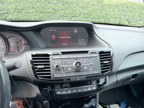 Used 2016 Honda Accord Sport image 6