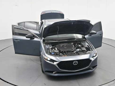 Used 2023 MAZDA MAZDA3 s image 41