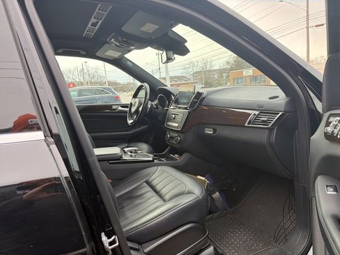 Certified 2018 Mercedes-Benz GLS 450 4MATIC image 2