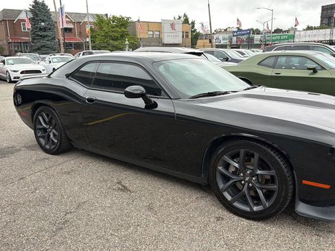 Used 2023 Dodge Challenger R/T w/ Blacktop Package RWD image 4