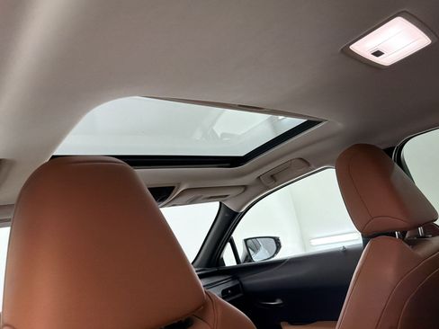Used 2019 Lexus UX 200 w/ Accessory Package 2 FWD image 35