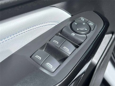 Used 2024 Chevrolet Trax LT w/ Driver Confidence Package image 18