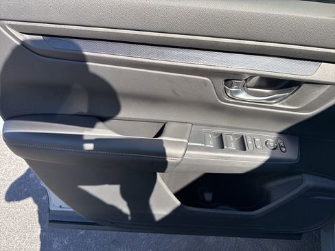 Certified 2025 Honda CR-V Sport image 22