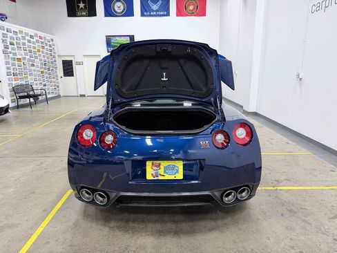 Used 2014 Nissan GT-R Premium AWD/4WD image 26