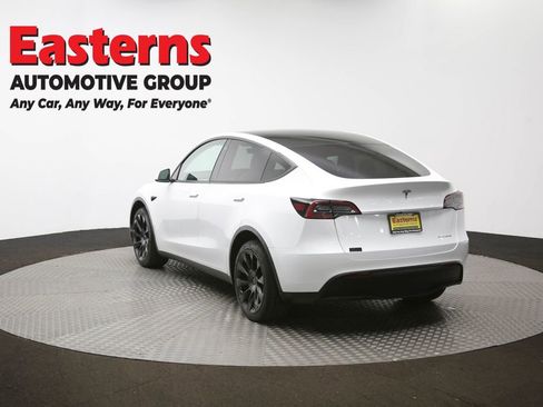 Used 2023 Tesla Model Y Long Range image 62