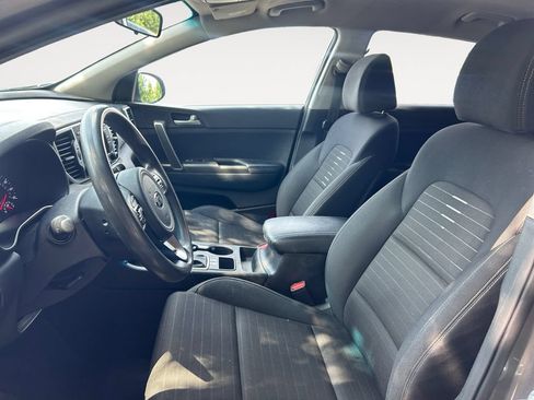 Used 2018 Kia Sportage LX FWD image 9