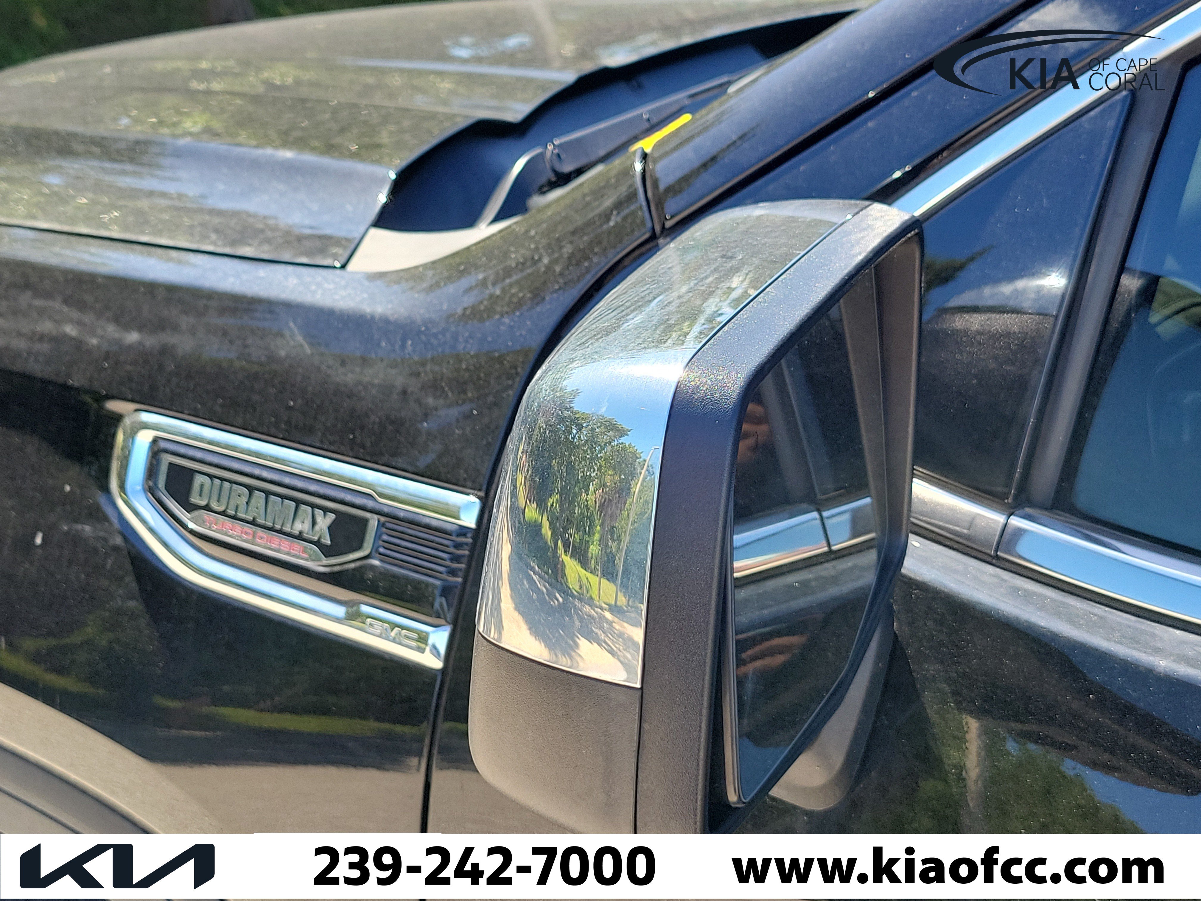Used 2020 GMC Sierra 1500 Denali w/ Denali Ultimate Package AWD/4WD image 4