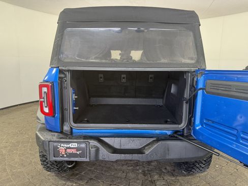 Certified 2022 Ford Bronco Outer Banks w/ Sasquatch Package AWD/4WD image 7