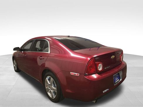 Used 2010 Chevrolet Malibu LT w/ Premium Mat Package image 2
