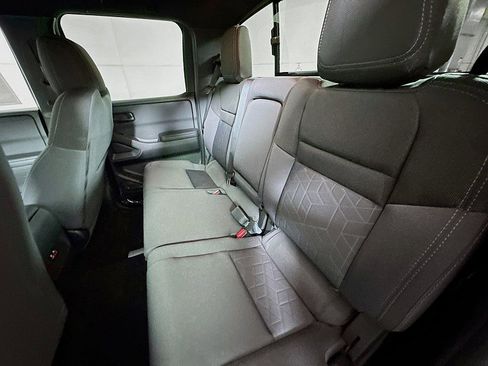 New 2026 Nissan Frontier SV w/ All-Weather Content Package AWD/4WD image 21